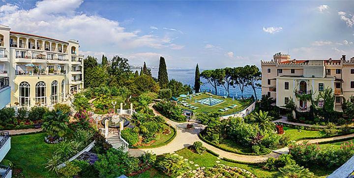 Apartments Villa Majda Матульи Экстерьер фото